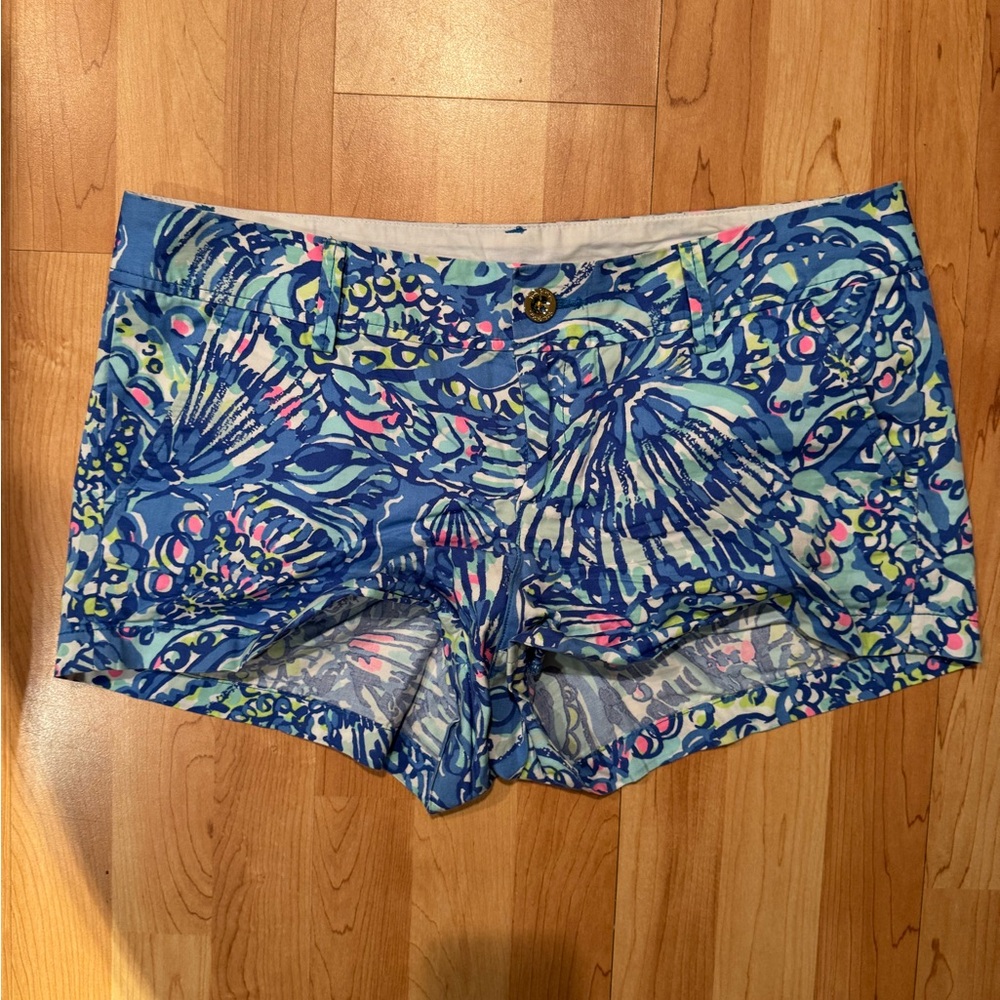 Lilly Pulitzer Blue Patterned Women's Shorts